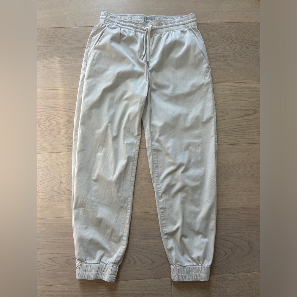 Everlane khaki “Easy Jogger”